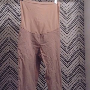 Tan maternity dress pants size small. Motherhood.